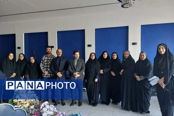 نشاط، رقابت و همدلی در جشنواره ورزشی مدیران مدارس ابتدایی قرچک