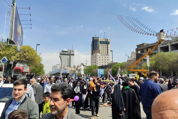 حماسه آفرینی مردم غیور مشهد در راهپیمایی روز جهانی قدس