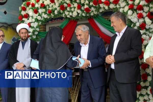 آغاز پرشور سال تحصیلی در ملکان با جشن دانش‌آموزی