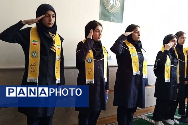 کارگاه آموزشی پیش اردوی منطقه‌ای پیشتازان در بهارستان‌۲