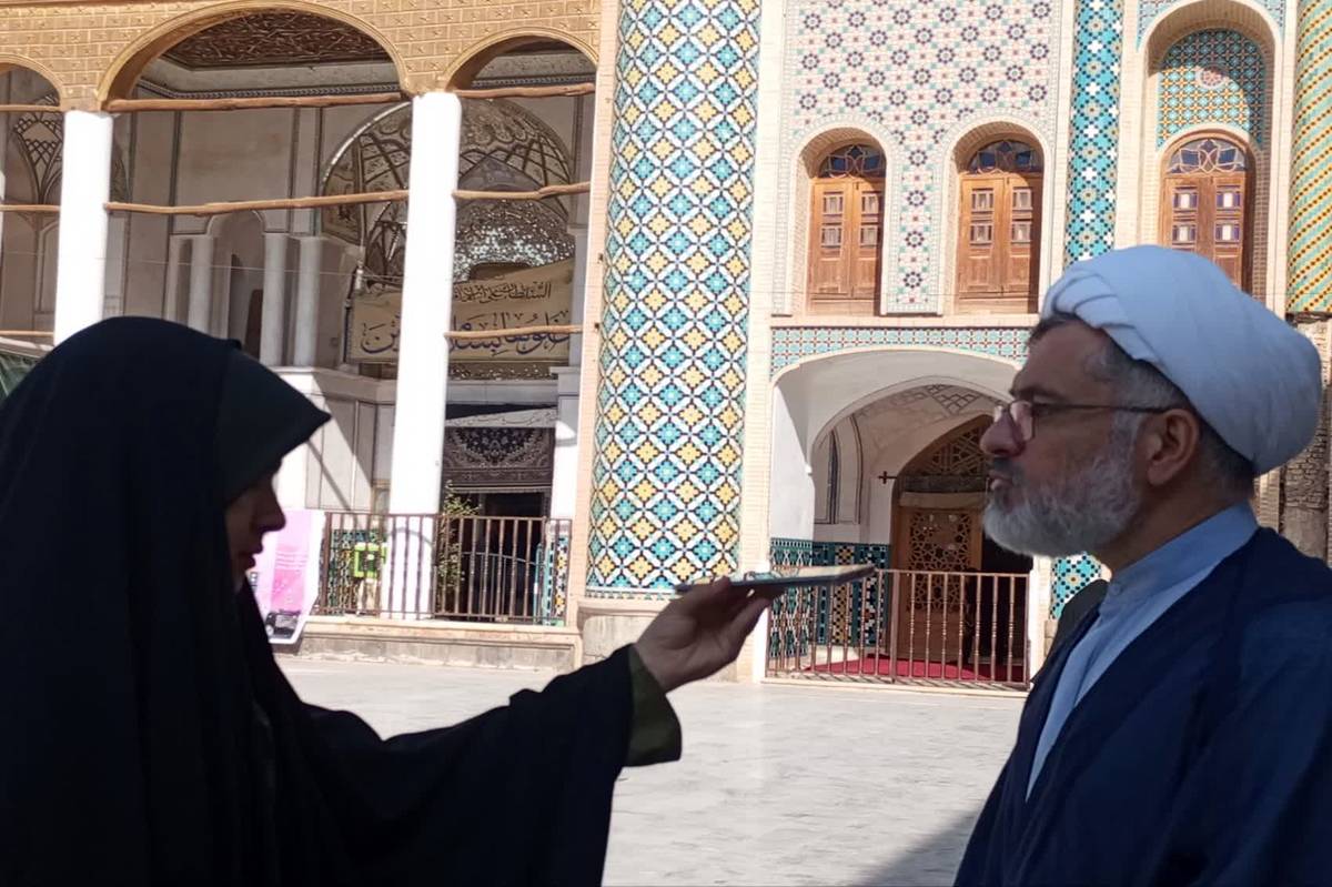 امامزادگان ستونهای هویت شیعه در ایران هستند