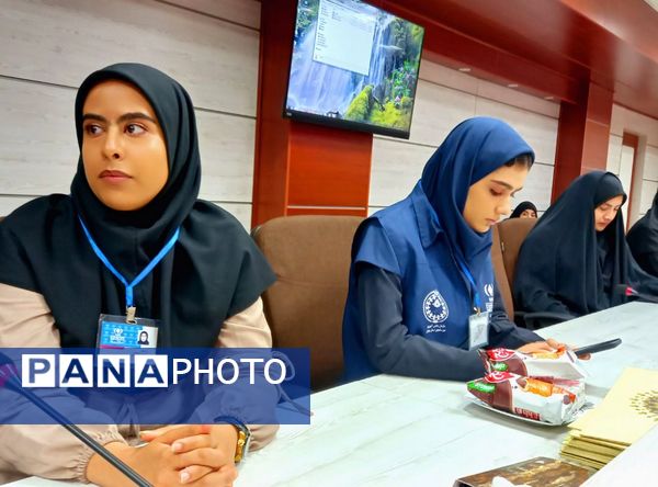 انعکاس صدای خبرنگاران پانا در نشست با مسئولان آموزش و پرورش 
