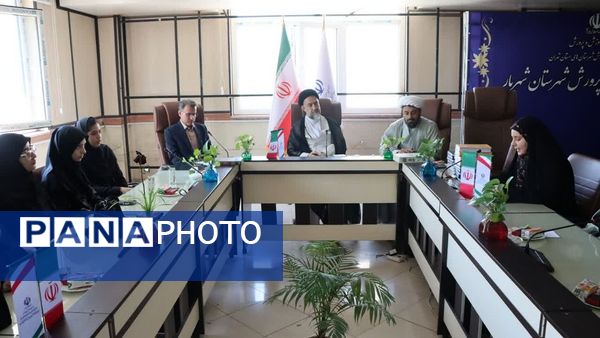 درخشش مدارس و راویان برتر در آیین اختتامیه مدرسه انقلاب شهریار