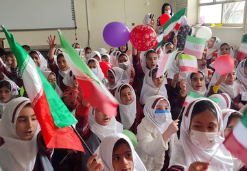 جشن پیروزی و امید، دهه فجر در دبستان شهدای سراب غضنفر نوراباد لرستان