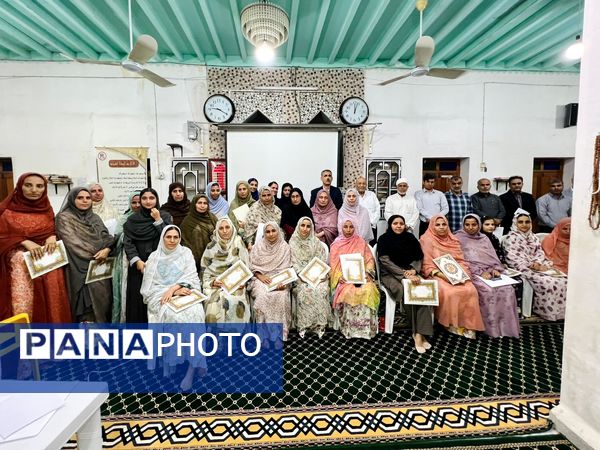 مراسم تجلیل از فرهنگیان بندر گروگ سیریک