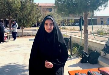 روایت پانا از برگزاری بازارچه کارآفرینی در هنرستان دخترانه دانش