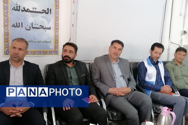 برنامه تجربه‌گردانی طرح مدرسه بدون پسماند در دبستان شهید رازدان ناحیه ۷ مشهد