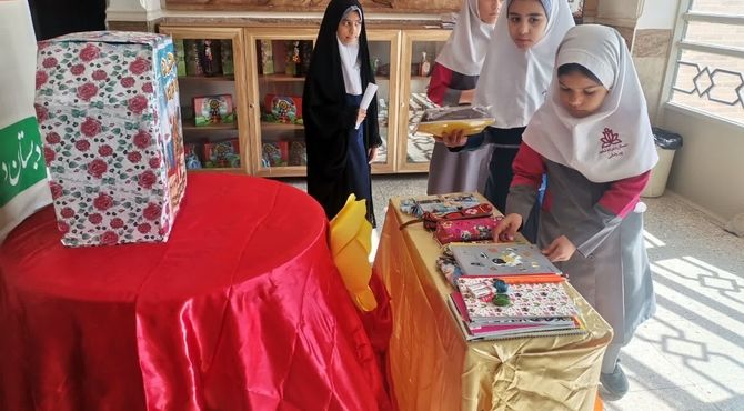 روایت عاطفه‌ها در مدارس ناحیه ۲ هنوز جریان دارد