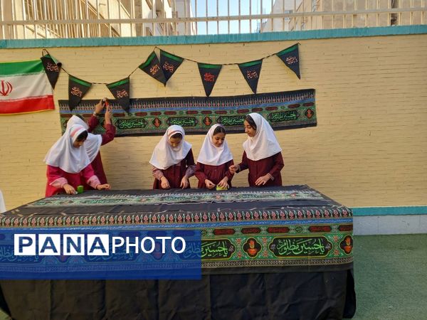 برپایی موکب عزاداری ایام فاطمیه در دبستان مریم بندرعباس