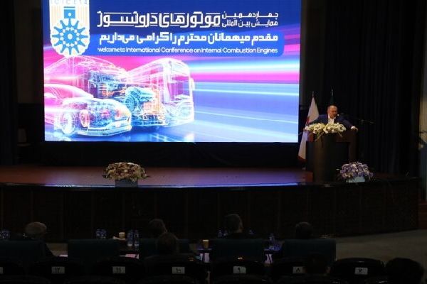 اولویت ایران‌خودرو توسعه خودروهای هیبریدی است