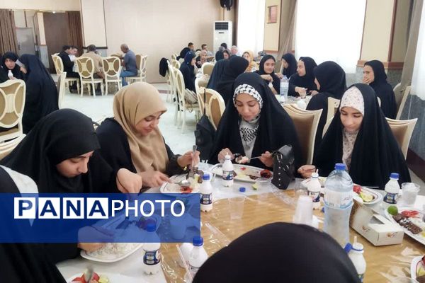 حرکت دختران دیار برف و ایمان بهسوی سرزمین ایثار