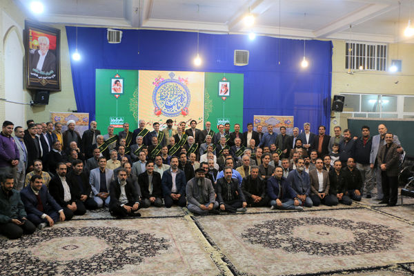 نشست صمیمی‌ دانش‌آموختگان دبیرستان امام رضا(ع) قم در هیات خادم الرضا(ع)-2