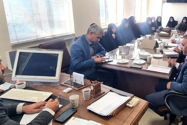 مدارس شاهد باید الگوی تراز استان باشند