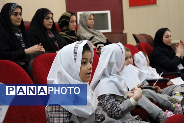 جشن غنچه‌ها در آذربایجان غربی