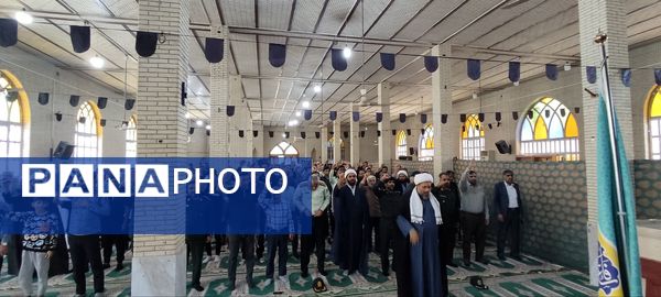 مردم حاجی‌‌‌آباد در جواب اسرائیل پای در خیابان‌ها نهادند