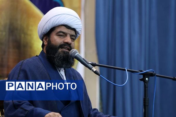 جشن نور در بارگاه عشق؛ حرم مطهر پیشوا در شب میلاد امام رضا (ع) غرق در شور و شعف