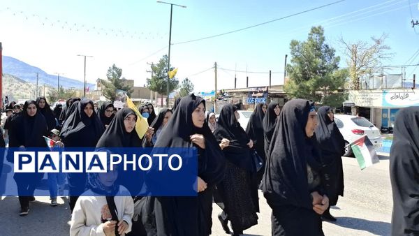 مردم پلدختر و معمولان در راهپیمایی روز قدس حضوری پرشور داشتند