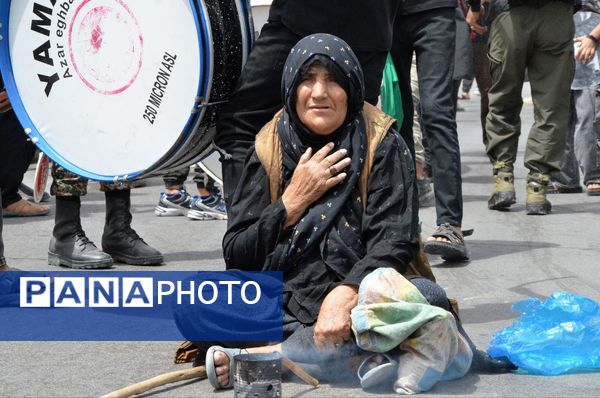 زابل در ماتم حسین؛ گلزار شهدا شهرستان زابل میزبان اشک و شور عزاداران حسینی