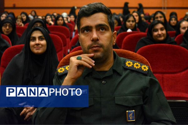 مدرسه انقلاب در بهارستان‌دو به ایستگاه پایانی رسید