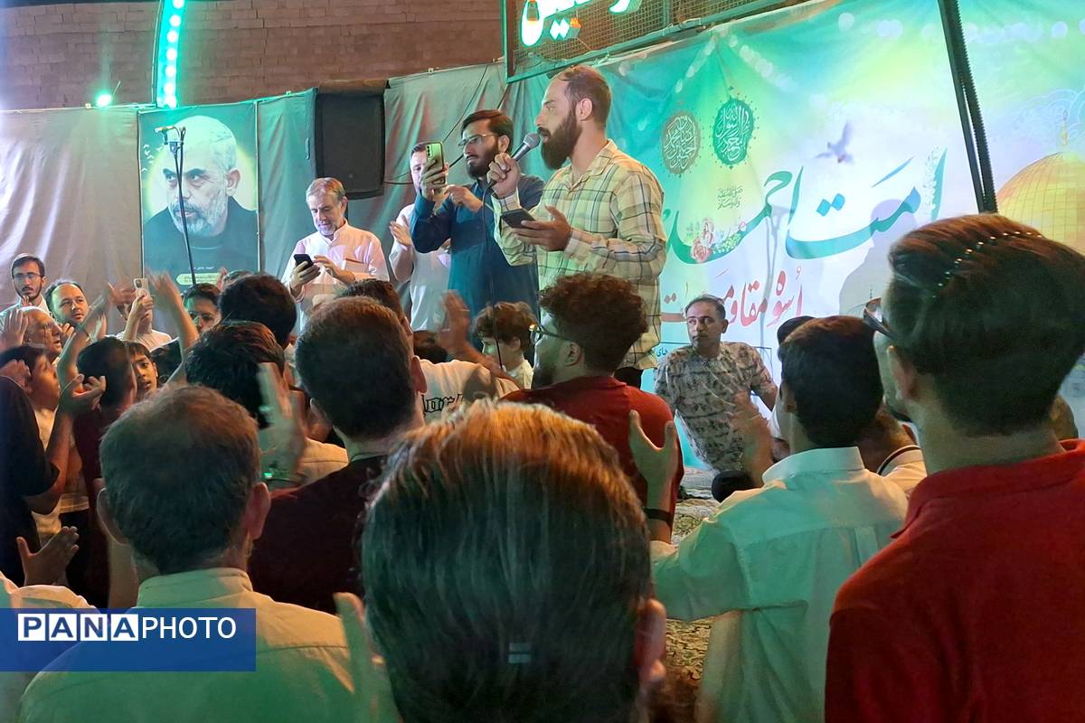 حال و هوای کافه شهدا در شب میلاد نبی اکرم(ص) و امام جعفر صادق (ع)