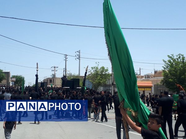 عاشورای حسینی در روستای بزنجرد 