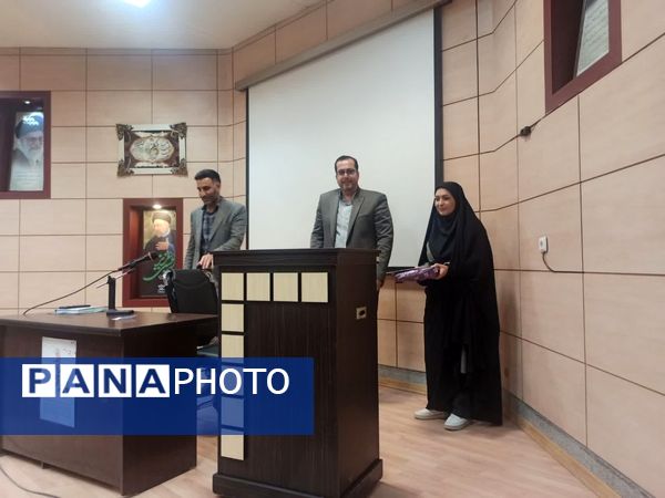 بازدید از پژوهش سرا و آزمایشگاه مرکزی رازی ناحیه ۲ در هفته مشاغل 