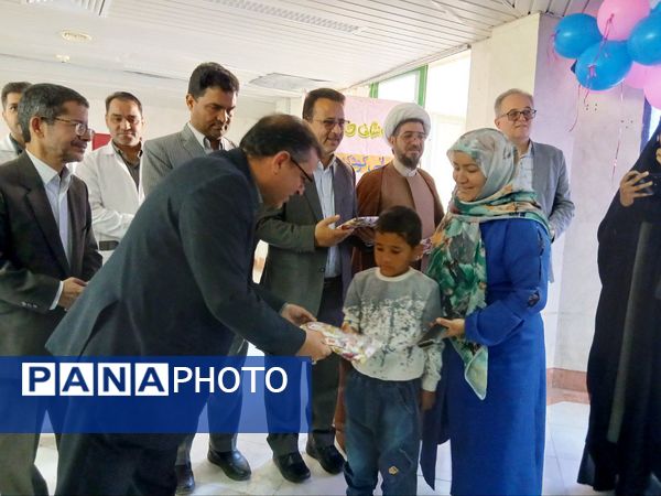 بازدید مسئولین کاشمر از بخش اطفال بیمارستان حضرت ابوالفضل (ع)