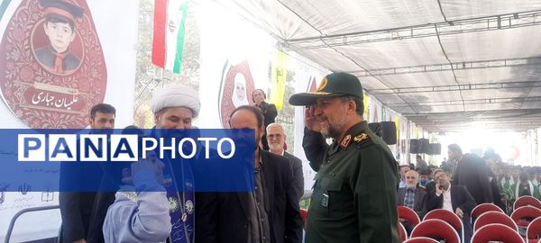 برگزاری مراسم سالروز شهادت شهید حسین فهمیده و آغاز هفته نوجوان و بسیج دانشآموزی در گلزار شهدای تهران