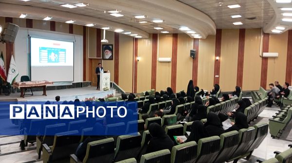 تجهیز مراقبان سلامت مدارس استان چهارمحال وبختیاری به ابزارهای نوین