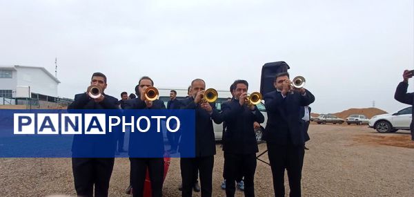 آیین کلنگ زنی صنایع پوشاک کیف و کفش در شهرک صنعتی کمشچه
