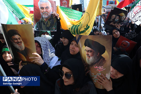 تجمع محکومیت ترور سید حسن نصرالله و قدردانی از عملیات وعده صادق ۲ در میدان امام حسین(ع)