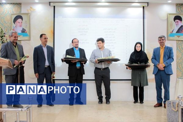 برگزاری اولین جلسه انجمن اولیاء و مربیان دبستان شاهد آقا مصطفی خمینی کاشمر