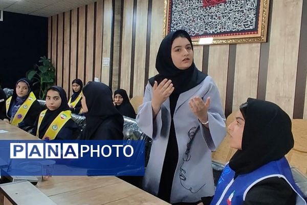 برگزاری نشست اعضای سازمان دانش‌آموزی ناحیه ۲ کرج و شهرستان فردیس