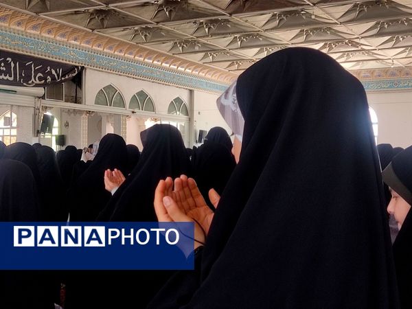 نماز جمعه؛ خواستگاه عبادت و سنگر علم و سیاست 