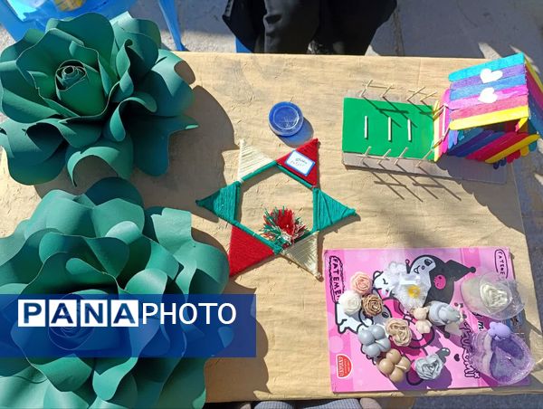 شور و هیجان هفته فرهنگ و هنر در دبستان خدیجه کبری ابرکوه