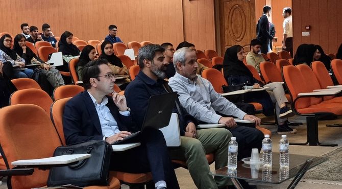 تاکید اساتید برجسته هوش مصنوعی بر یادگیری مداوم و خلاقیت