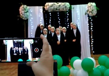 زن ایرانی، زندگی ایرانی، الگوی جهانی