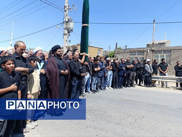 مراسم عزاداری  سرور و سالار شهیدان امام حسین علیه السلام در روستای سلطان آباد نمک