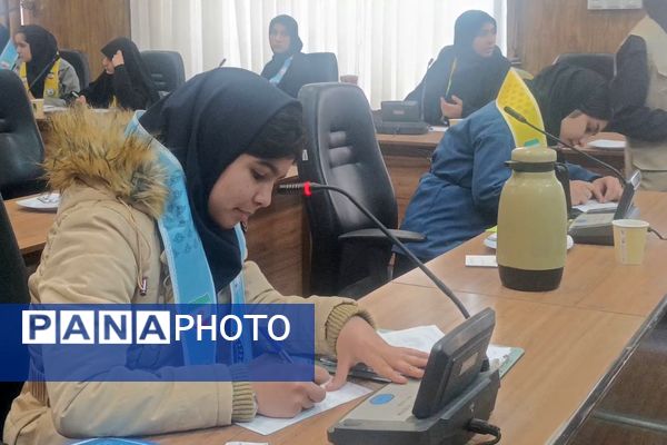 سیزدهمین دوره انتخابات شورای دانش آموزی دختران شهرستان نیشابور