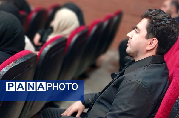 تقدیر از دانش‌آموزان فعال محمدشهری در زمینه‌های فرهنگی و هنری