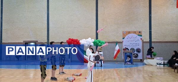 آیین افتتاحیه جشنواره فرهنگی ورزشی دختران آفتاب در بافق