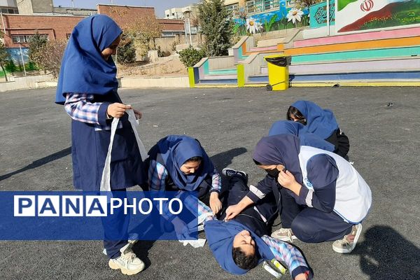 مانور سراسری زلزله و ایمنی در مدارس پردیس