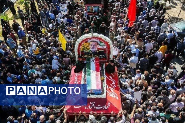 برگزاری تشییع باشکوه سردار شهید نیلفروشان 