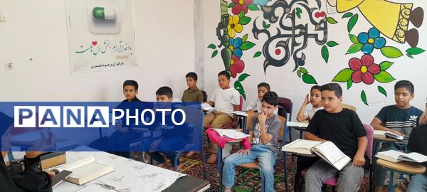 کلاس‌های اوقات فراغت در دارالقرآن مرحوم حیدری خلیل آباد