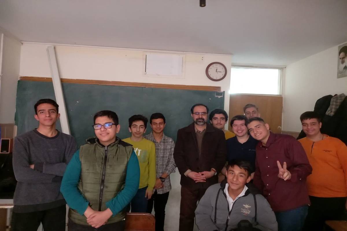 گفتوگو با فرید طبیبیپور، معلمی از جنس عشق و معرفت