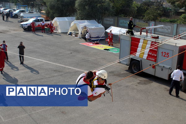 مانور سراسری زلزله و ایمنی مدارس در گلوگاه