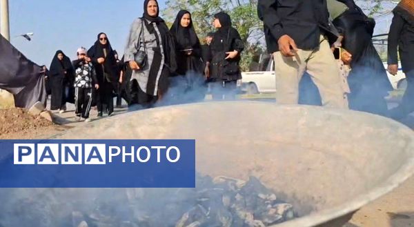آیین پیاده‌روی جاماندگان اربعین حسینی در منطقه بادرود 