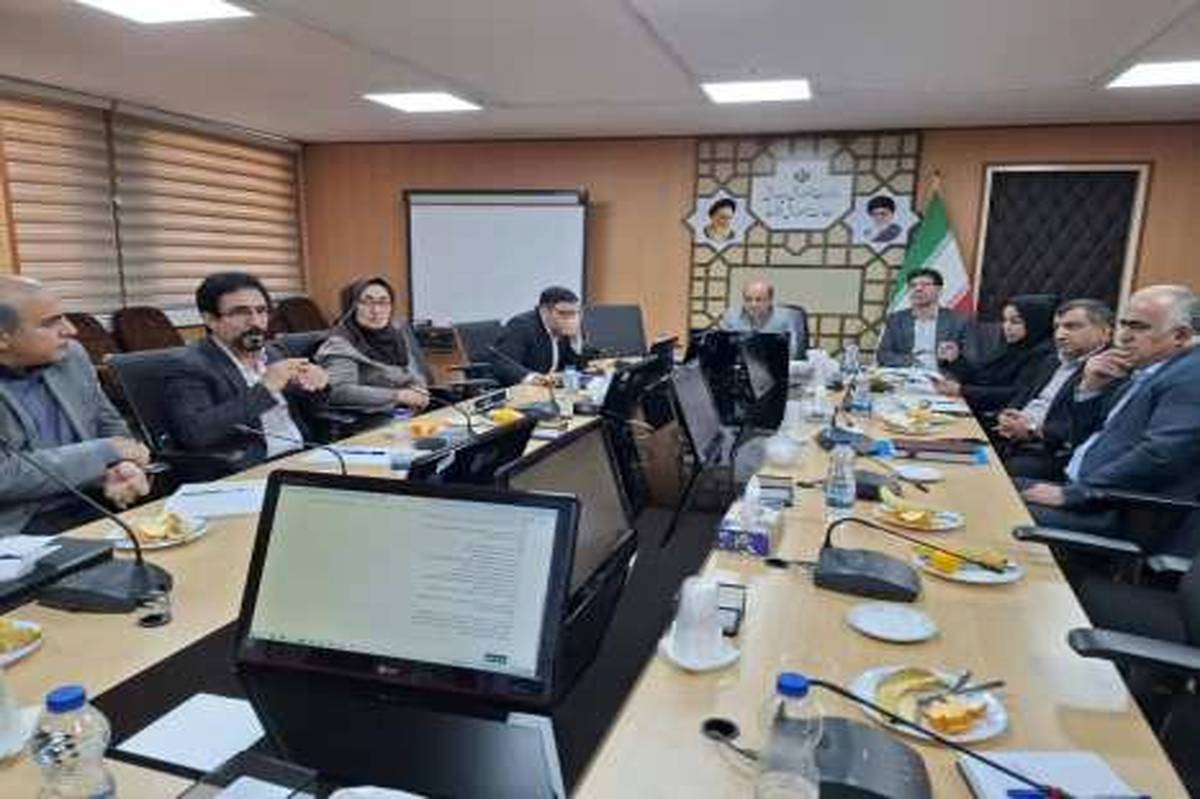 آموزش و پرورش از ظرفیت انجمن‌های علمی برای توانمندسازی معلمان بهره می‌گیرد