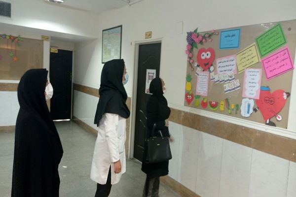 بازدید از وضعیت بهداشت و پایگاه‌های تغذیه سالم مدارس پاکدشت 