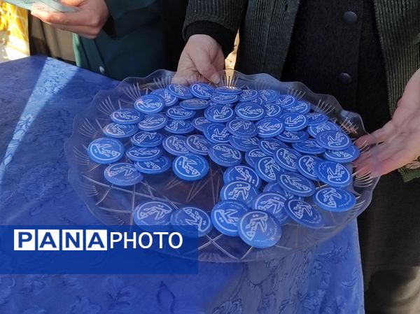 آیین معرفی همیاران معلم در دبیرستان نمونه اندیشه 